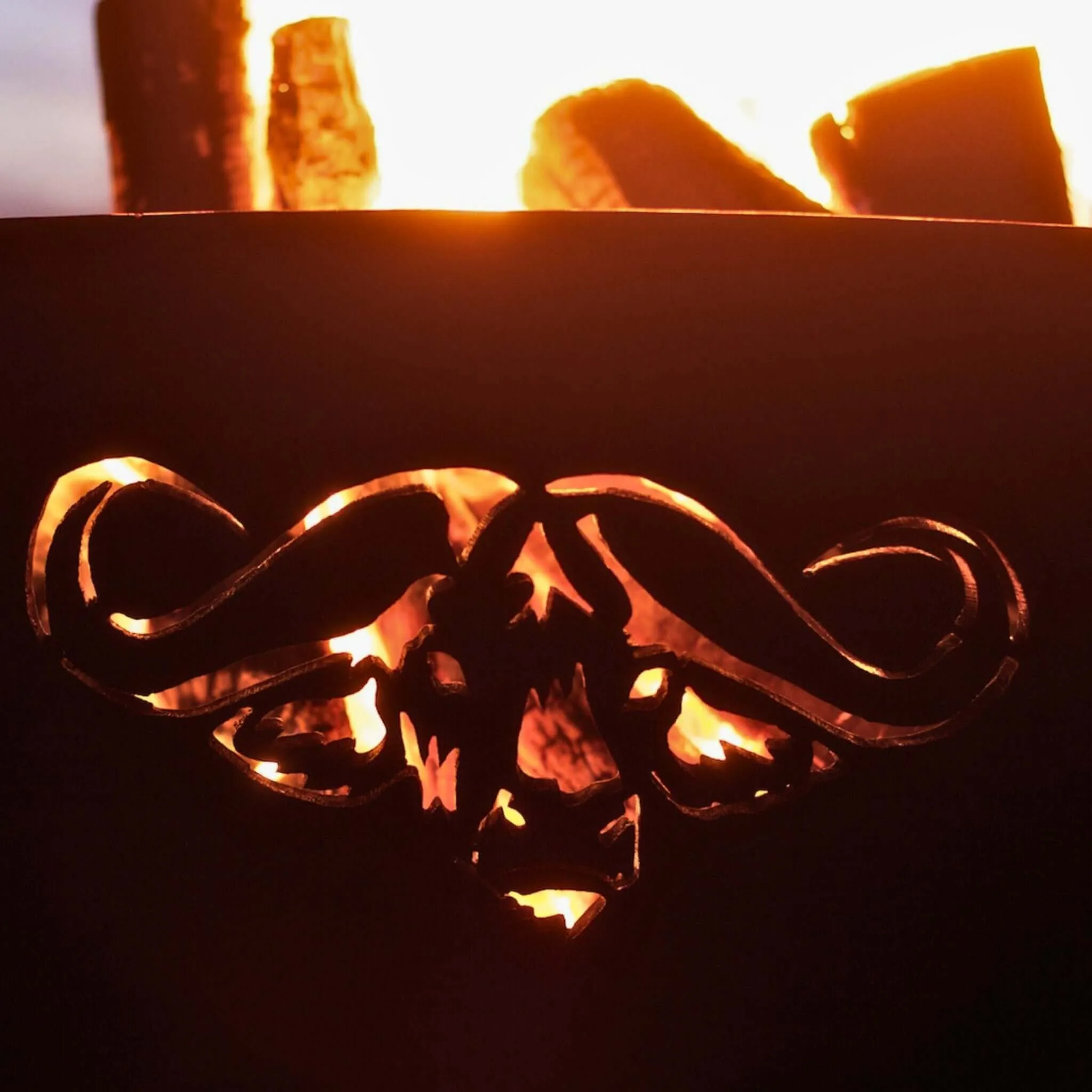 "Africa's Big Five" Gas Fire Pit in Steel - Fire Pit Art