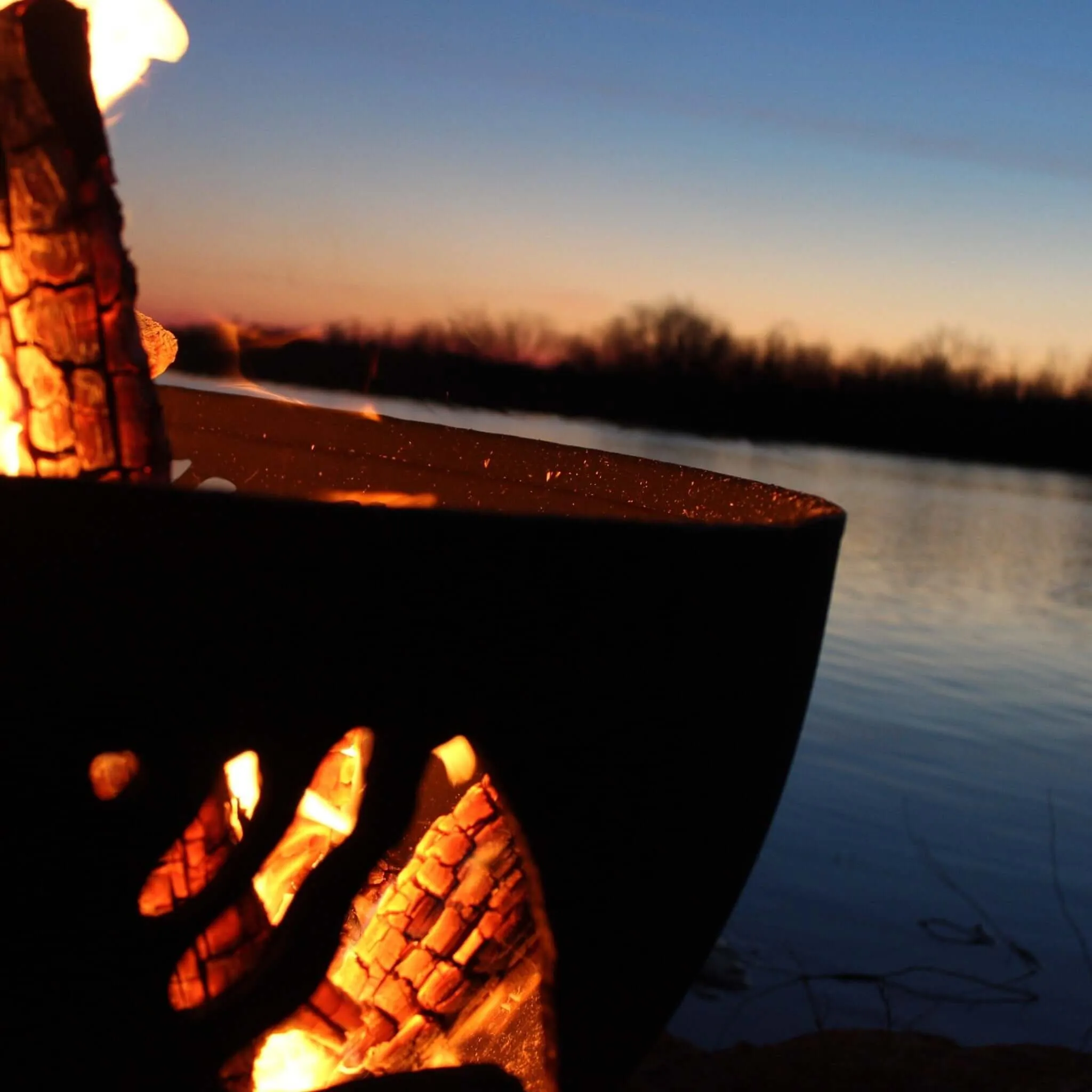 "Beachcomber" Gas Fire Pit in Steel - Fire Pit Art